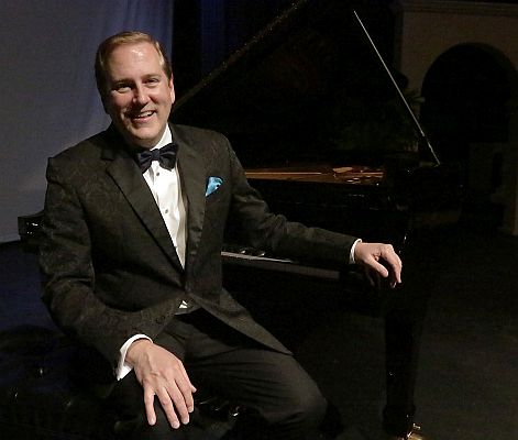 Richard Dowling, piano