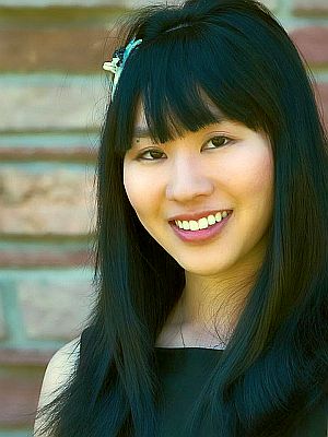 Doreen Lee, piano